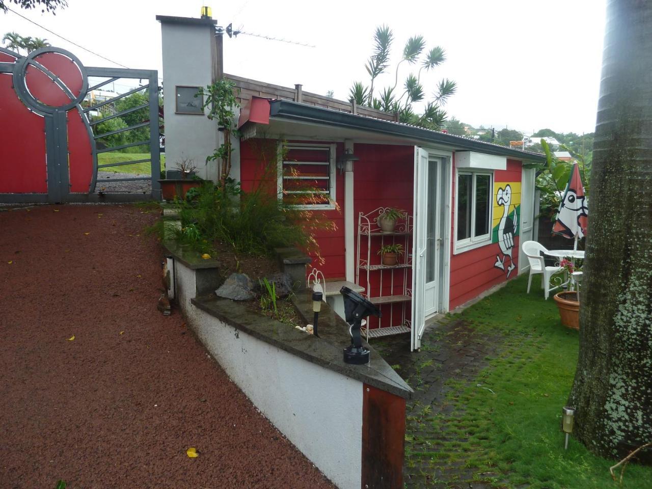 Maison Joss Studio Proche Aeroport Sainte-Clotilde Eksteriør bilde